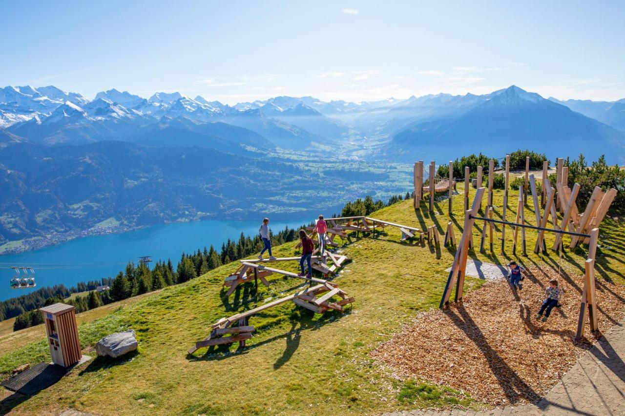 Berghaus Niederhorn Hotel Беатенберг Екстериор снимка
