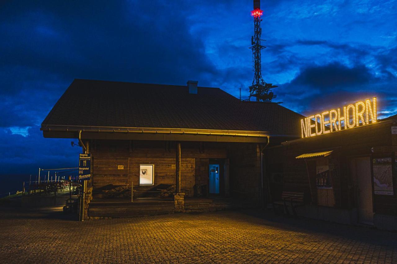 Berghaus Niederhorn Hotel Беатенберг Екстериор снимка